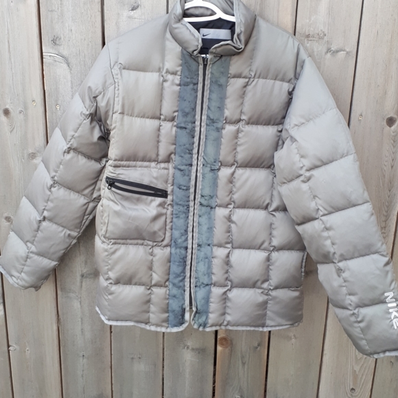 Nike Other - Vintage Nike Puffer Taupe
